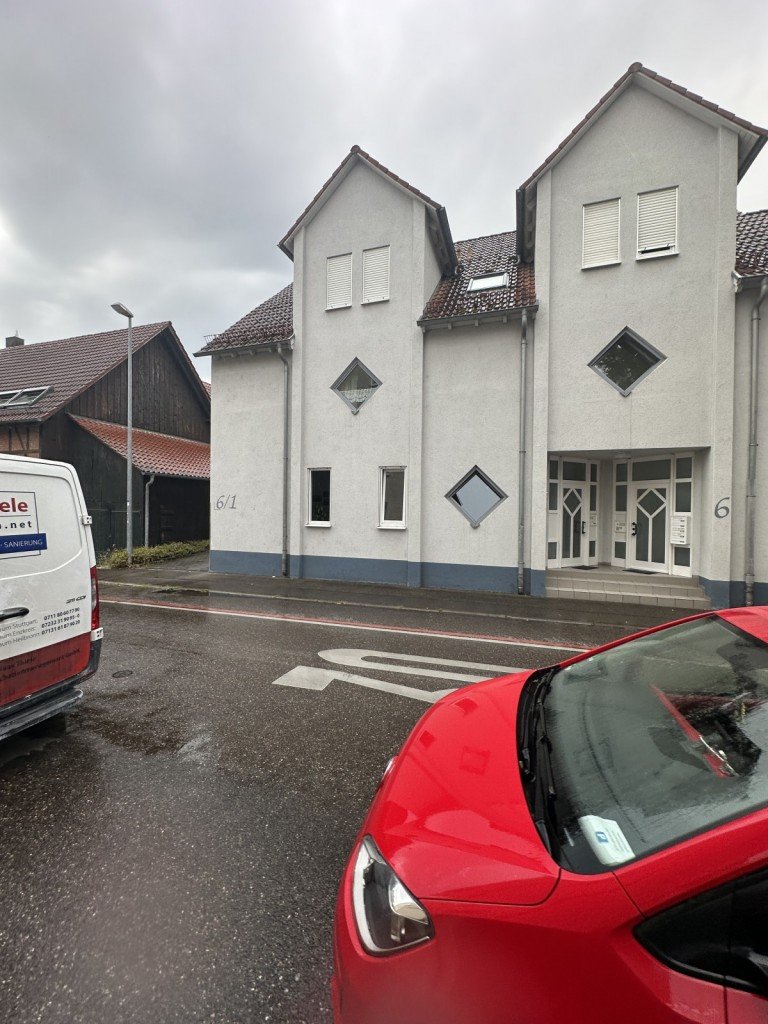 Au�enansicht Winnenden Erdgeschosswohnung Gewerbeeinheit in Wohnraum - Umwandlungsm�glichkeit!