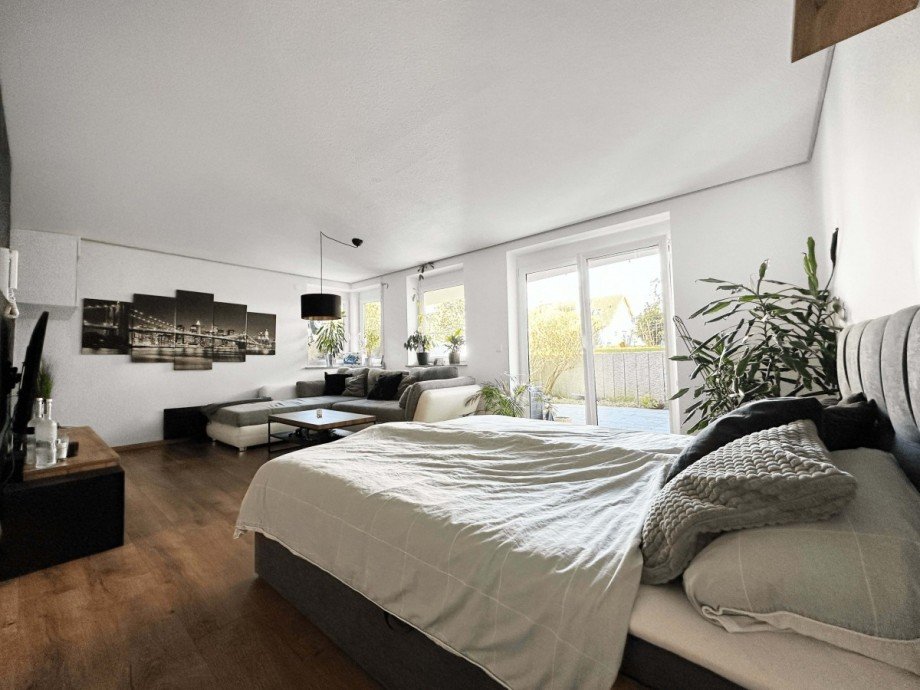 Zimmer im UG Reihenendhaus Waiblingen