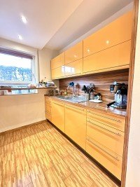 Bild (b97e02a5a3804579e29f24ff83bde210): Gro�e 4,5 Zimmer Maisonette Wohnung