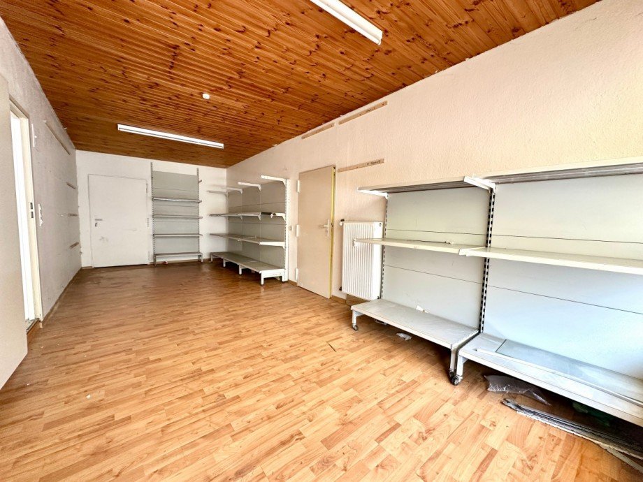 Lagerraum Halle / Lager / Produktion Korb